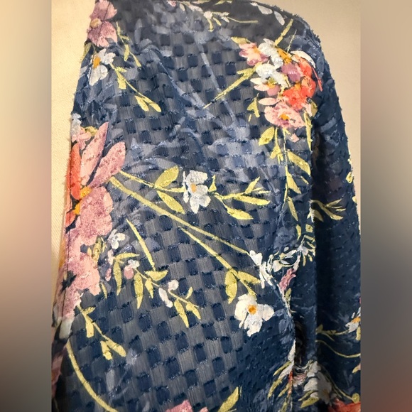 Maurice’s Floral Kimono - Picture 2 of 6